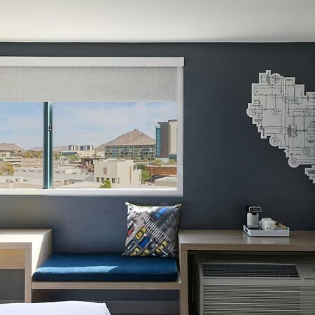 Aloft Scottsdale Hotel Exterior photo