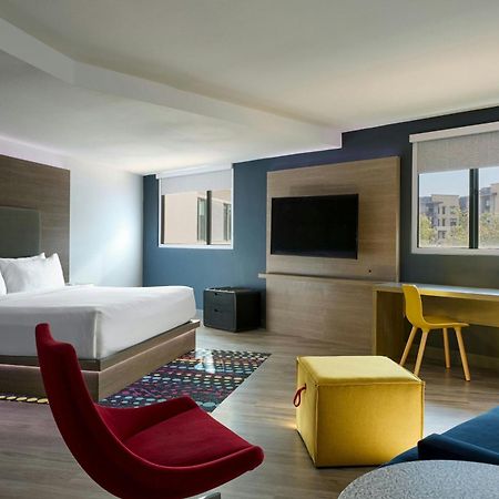 Aloft Scottsdale Hotel Exterior photo