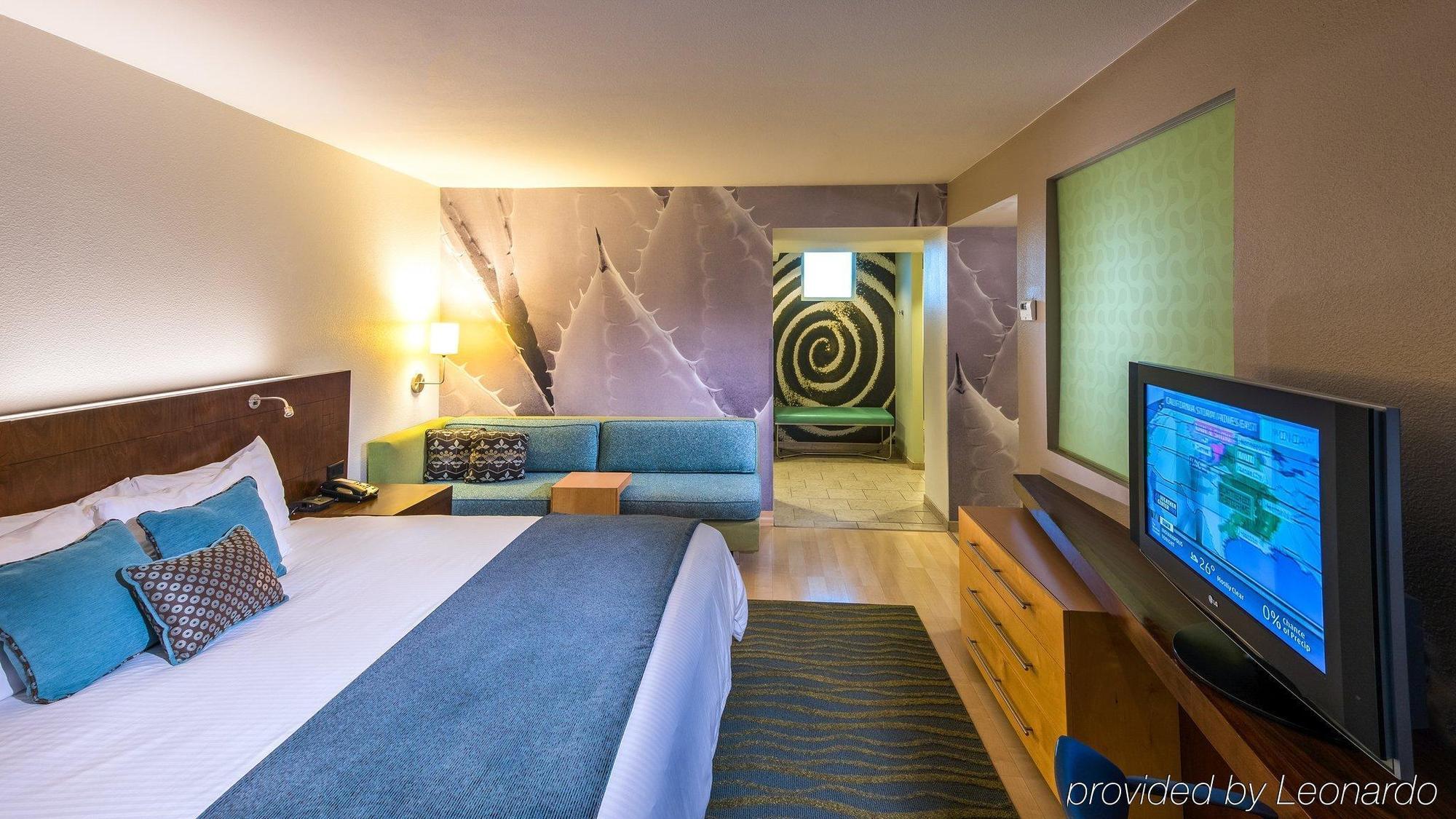Aloft Scottsdale Hotel Exterior photo